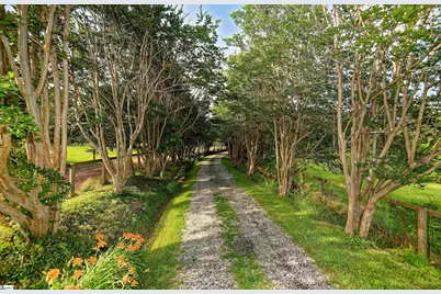 700 N Trade Avenue, Landrum, SC 29356 - Photo 48