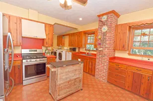 700 N Trade Ave, Landrum, SC 29356 - Photo 20