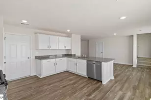 3010 Hunters Brook Dr, Boiling Springs, SC 29316 - Photo 12