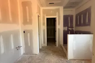 3021 Akins St, Spartanburg, SC 29303 - Photo 8