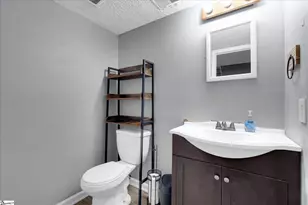 1210 E Yellow Wood Dr, Simpsonville, SC 29680 - Photo 14