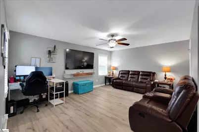 1210 E Yellow Wood Drive, Simpsonville, SC 29680 - Photo 6