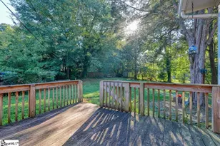 320 Fairlane Dr, Spartanburg, SC 29307 - Photo 40