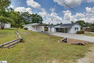 201 Walker Springs Rd, Taylors, SC 29687 - Photo 28