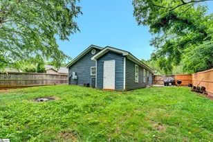 103 Jim Logan Ct, Greenville, SC 29611 - Photo 4