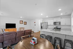 1136 S Norwhich Ln, Spartanburg, SC 29301 - Photo 16