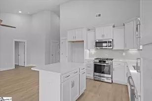 301 Moorish Cir, Simpsonville, SC 29681 - Photo 8