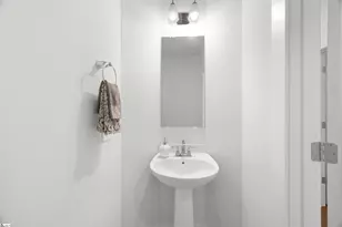 109 Shallons Dr, Greenville, SC 29609 - Photo 6