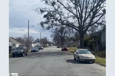 207 Summeral Street, Clinton, SC 29325 - Photo 6