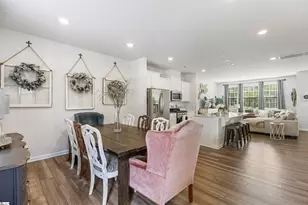 9 Trakas Ct, Travelers Rest, SC 29690 - Photo 2