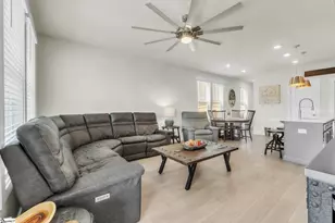 1228 Cyndis Ln, Greer, SC 29651 - Photo 4