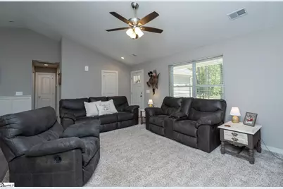 293 Cecil Drive, Waterloo, SC 29384 - Photo 6