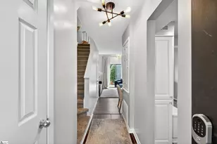 812 Reid School Rd, Taylors, SC 29687 - Photo 4