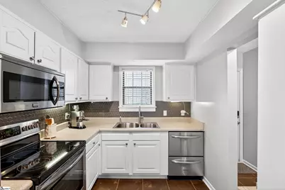 812 Reid School Road #Unit 6, Taylors, SC 29687 - Photo 8