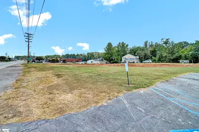 790 E Main Street, Laurens, SC 29360 - Photo 26