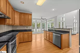 117 Carsons Pond Dr, Simpsonville, SC 29681 - Photo 14