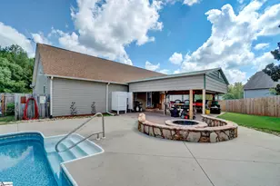 136 Amberwood Dr, Anderson, SC 29621 - Photo 40