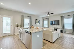 207 High St, Spartanburg, SC 29306 - Photo 10