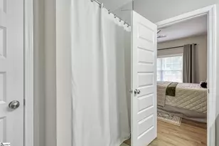 207 High St, Spartanburg, SC 29306 - Photo 34