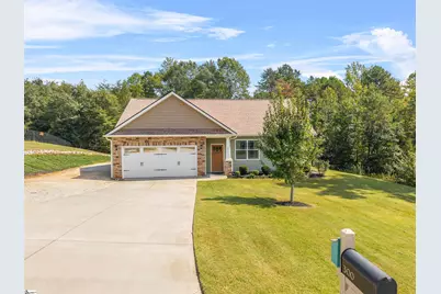 300 Brandon Court, Easley, SC 29641 - Photo 2