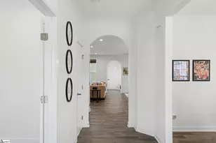 303 Verlin Dr, Greenville, SC 29607 - Photo 4