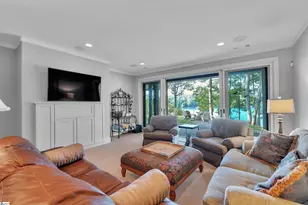 422 Pileated Woodpecker, Sunset, SC 29685 - Photo 32