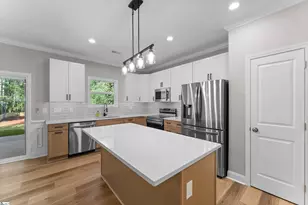 122 Stephenson Street Ext, Taylors, SC 29687 - Photo 22