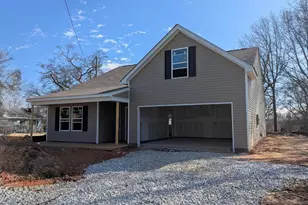 200 Ivydale Dr, Greenville, SC 29609 - Photo 2