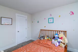 325 Roderick Ln, Greenville, SC 29605 - Photo 28