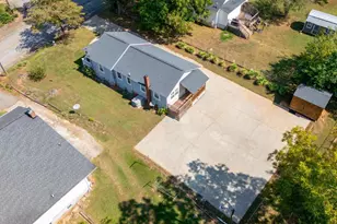 301 Lee St, Pickens, SC 29671 - Photo 26