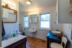 301 Lee St, Pickens, SC 29671 - Photo 6