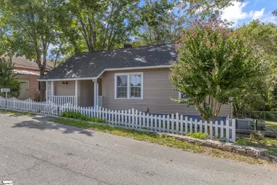 9 Hampton Street, Ware Shoals, SC 29692 - Photo 4