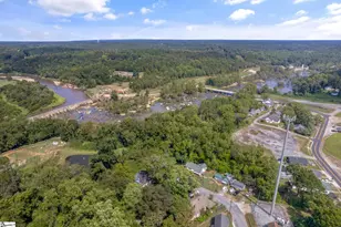 9 Hampton St, Ware Shoals, SC 29692 - Photo 36