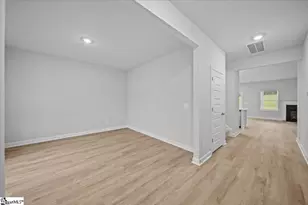 400 Granby Trl, Easley, SC 29642 - Photo 4