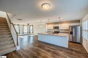605 Whittier St, Greenville, SC 29605 - Photo 10