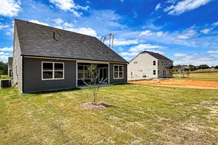 1821 Betsy Ross Dr, Moore, SC 29369 - Photo 2