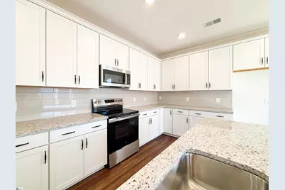 204 Pendergast Road, Greenville, SC 29605 - Photo 6