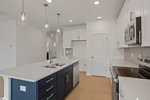 206 Pendergast Rd, Greenville, SC 29605 - Photo 10