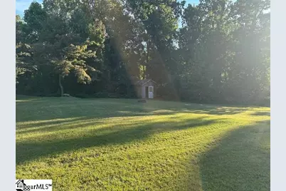 265 W Durham Street, Landrum, SC 26356 - Photo 16