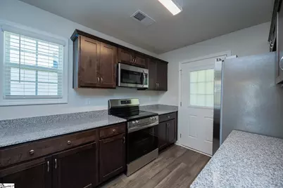 220 Waltham Court, Greenville, SC 29617 - Photo 10