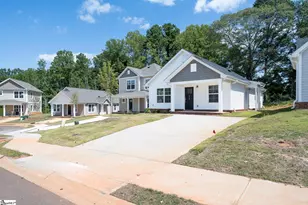 212 Waltham Ct, Greenville, SC 29617 - Photo 2