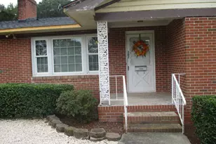 202 Edgewood Dr, Belton, SC 29627 - Photo 2