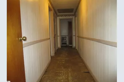 202 Edgewood Drive, Belton, SC 29627 - Photo 8