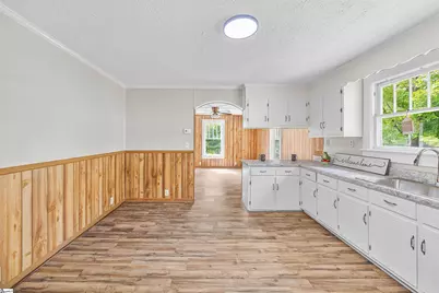 704 Slater Road, Marietta, SC 29661 - Photo 8