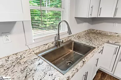 307 Old English Road, Union, SC 29379 - Photo 14