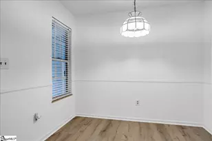 4614 Old Spartanburg Rd, Taylors, SC 29687 - Photo 10