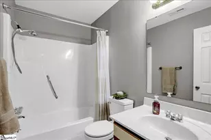 4614 Old Spartanburg Rd, Taylors, SC 29687 - Photo 4