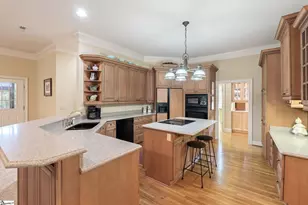 105 E Round Hill Rd, Greenville, SC 29617 - Photo 28