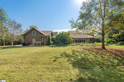 105 E Round Hill Road, Greenville, SC 29617 - Photo 44