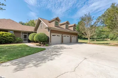 105 E Round Hill Road, Greenville, SC 29617 - Photo 46